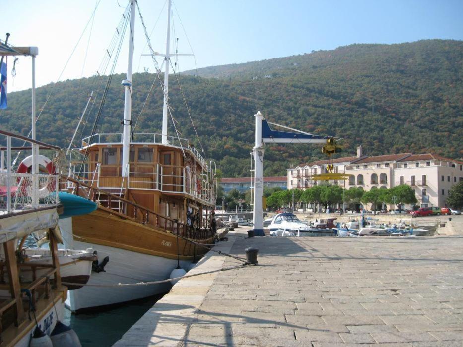 Apartments Near The Beach, With Terraces And Seaview At House B. Mošćenička Draga Exterior foto