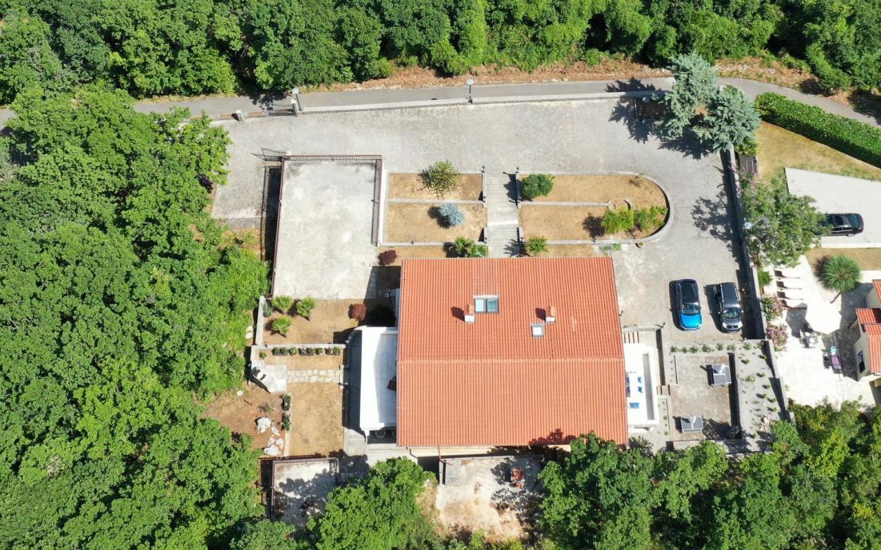 Apartments Near The Beach, With Terraces And Seaview At House B. Mošćenička Draga Exterior foto