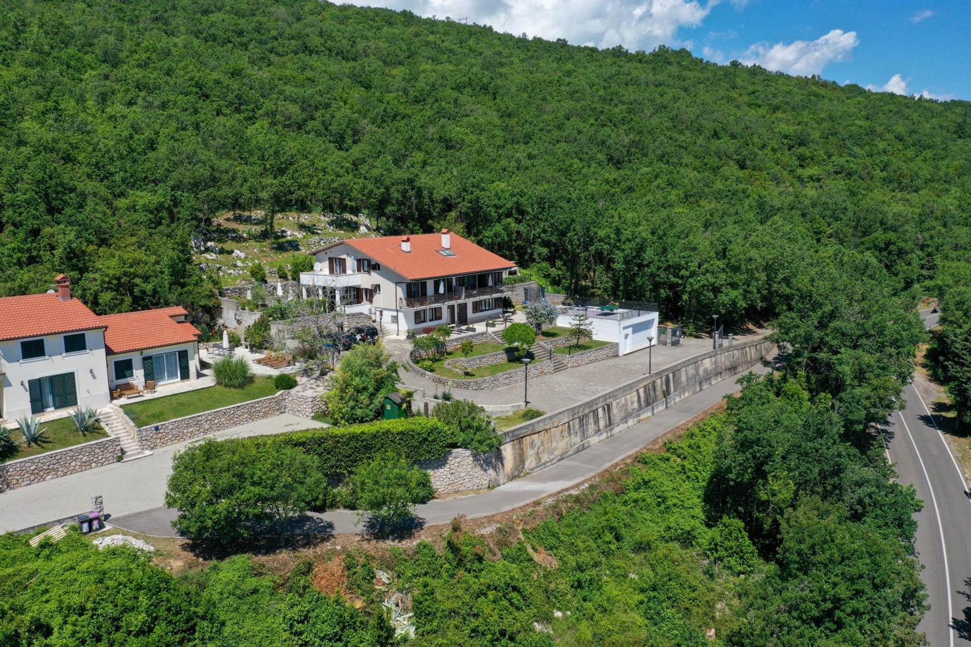 Apartments Near The Beach, With Terraces And Seaview At House B. Mošćenička Draga Exterior foto